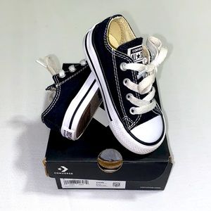 Converse Chuck Taylor AllStar Lo Sneaker - Toddler